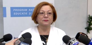 Breaking news. Un copilas de numai cateva luni, in stare grava, bolnav de rujeola adus cu elicopterul la Infectioase