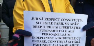 Revoltă a magistraţilor ieşeni după decizia CCR privind pensiile acestei categorii sociale!