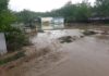 Potop in comuna Helesteni. Familii evacuate. Galerie foto