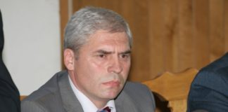 Fostul subprefect Vasile Etcu a dat in judeca statul pentru despagubiri