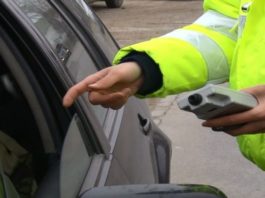 Fost profesor, prins băut la volan! Ce alcoolemie avea ex-cadrul didactic Etilotest