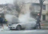 O masina a luat foc in Pacurari.Video