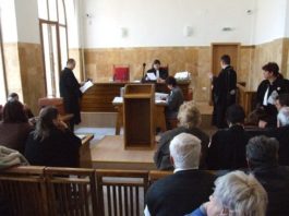 Condamnat în premieră la Iaşi pentru fascism! Postările pe Internet l-au dat de gol! Sala de judecata