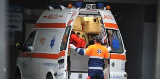 Ambulantier rapus de Covid la Infectioase. Al doilea cadru medical care moare la Iasi Ambulantier
