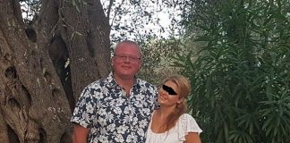 Lichidatorul Mititelu i-a donat sotiei 100.000 sa poate divorta. Acum vrea terenurile inapoi Corneliu Mititelu