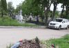 Nesimtire! De Inaltare, credinciosii au fost intampinati cu mormane de gunoaie in cimitirul Buna Vestire