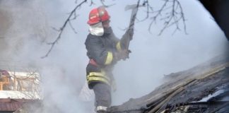 Doi batrani victimele unui incendiu la Razboieni comuna Ion Neculce