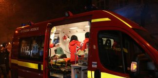 Accident mortal în Târgu Frumos. Un autoturism s-a izbit violent într-un stâlp