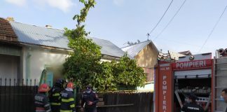 Incendiu la o casă din municipiul Iasi pe strada Ciric incendiu strada Ciric
