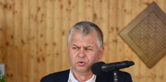 Consilierul judetean Fotea zboara din functie pentru ca a facut afaceri cu Primaria Harlau Constantin Fotea