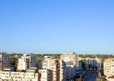 Doua tinere care ofereau servicii sexuale sechestrate intr-un apartament din Pacurari cartierul Pacurari