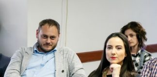 Consilierul judetean Etienne Ignat  a votat angajarea colegei sale de birou pe un post la Aeroport Etiene Ignat, Elena Troia