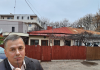 Deputatul Petru Movilă a cumpărat o casă de la primărie la preț de mașină SH: 4.000 euro Petrica Movila si casa de pe strada Trei Ierarhi