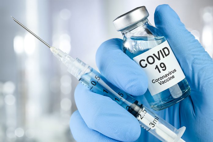 Seringa si vaccin anti-Covid
