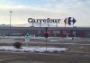Un manager de la Carrefour Era a furat din magazin cu camionul hipermarketului Carrefour Era