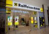 Update! O angajată de la Banca Raiffeisen a furat banii de pe cardul unui mort Raiffeisen Palas