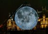 GALERIE FOTO: Lights in the Park – Vino să admiri „Museum of the Moon” în parcul Palas și să câștigi câte-n Lună și în stele! Sursa foto menționată în denumirea imaginilor