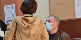 Funcționar ieșean mușcat de un șarpe veninos. A fost luat cu elicopterul SMURD Cezar Nicolau