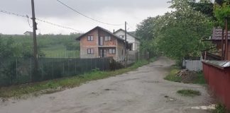 Inundații într-o comună din județul Iași. Puhoaiele au măturat totul în calea lor. Foto/Video inundatii Bals, judetul Iasi