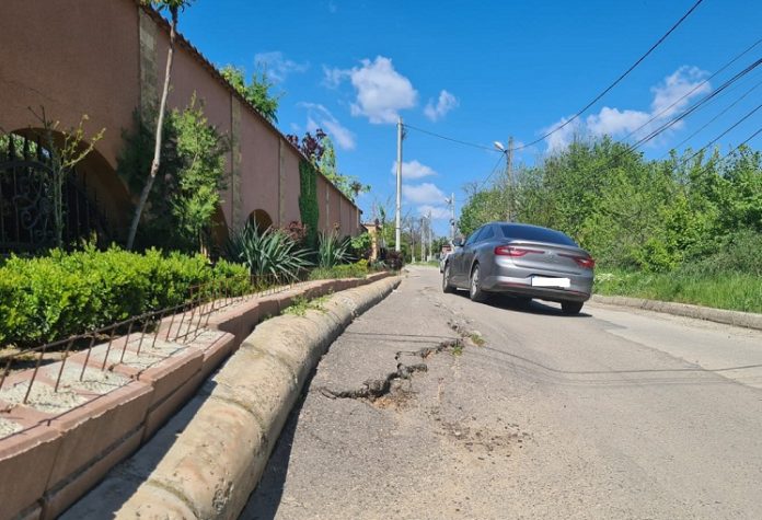 prabușire strada Văleni