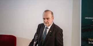 Mega-scandal la UMF Iași! Studenții au depus plângere penală împotriva unor profesori UMF Iasi - rector Viorel Scripcariu-
