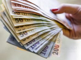 Scandal cu angajări false la DGASPC! A cerut bani şi pentru încadrare în grad de handicap! bani lei