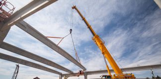 Lego de oameni mari: peste 320 de elemente printre care grinzi, stâlpi, planșee și panouri ridică Family Market Miroslava, proiectul de retail cu tot ce ai nevoie zilnic Family Market Miroslava