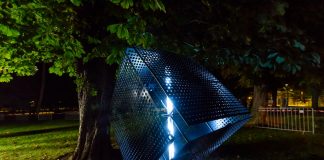 PREMIERA IN IASI: EXPOZITIA DE NEW MEDIA ART „ONE NIGHT GALLERY LOVE RIZI” AJUNGE IN PARCUL PALAS