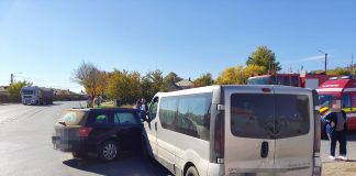 Accident grav pe europeană. O femeie a ajuns la spital. Galerie foto accident Ion Neculce