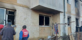 Doi soți au murit carbonizați într-un bloc din județul Iași. Foto incendiu Vladeni