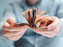 Sechestru pus pe casa unui om de afaceri! Scandalul a izbucnit după o „gaură” de peste 1 milion de lei! limite-bani