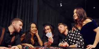 Cum să organizezi o petrecere de Blackjack? petrecere-blackjack