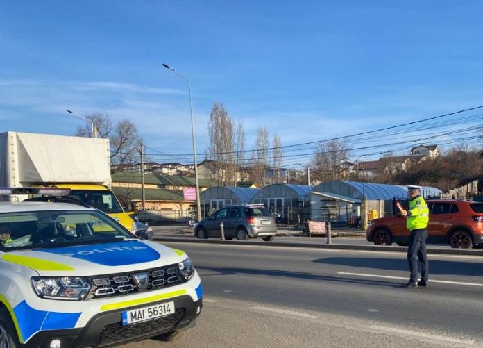 Politist dirijare accident