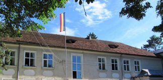 Judecătoria se mută într-un cămin de elevi. Profesorii: „Nu vrem infractori în curtea școlii” Colegiul National Stefan cel Mare din Harlau