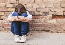 Grozăvie: Cinci handralăi au scăpat de pușcărie, după un viol de pomină! Al șaselea nu a fost la fel de norocos!