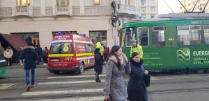 accident tramvai in Piata Unirii