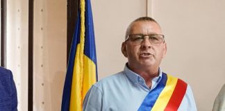 Comuna Lungani solicită ajutor guvernamental. Drumuri calamitate de zăpezile abundente Ioan Corobuta - primarul comunei Lungani