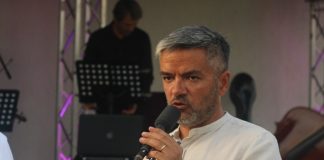 Primarul din Rediu denunțat la Anticorupție pentru șpagă: teren în schimbul unei retrocedări Ciprian Grosu-primar Rediu-