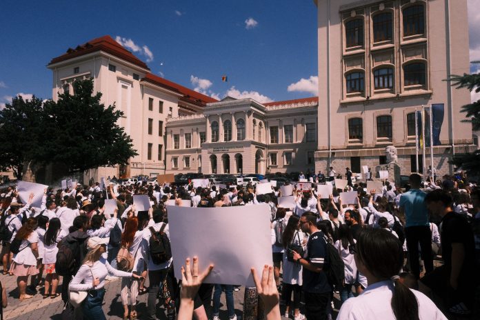 proteste UMF Iasi