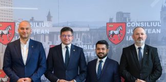 Raportul de activitate al șefilor Consiliului Județean: ”Dezvoltăm Iașul: trei ani în slujba ieșenilor” Costel Alexe, Sorin Afloarei, Marius Danga si Cazacu