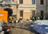 Galerie Foto! Iașul sub nămeți, zeci de angajați ai primăriei deszăpezesc mașina lui Chirica deszapezire masina primar Chirica-1