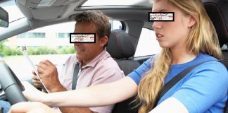 Tânăra prinsă în flagrant în timp ce a dat șpagă pentru a lua permisul. Procurorul i-a dat drumul Femeie examen auto