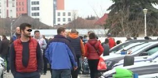 Coșmarul ieșeanului care a cumpărat o mașină second-hand. Reținut de procurori și cu banii luați cumparatori la targ de masini