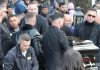 Imagini de la înmormântarea lui Costel Corduneanu. Singurul frate care a condus sicriul la mormânt tronel Corduneanu la inormanatarea lui Costel Corduneanu1