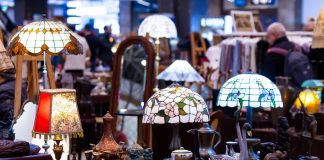 Atmosferă de Belle Époque în Atriumul Palas. Prima ediție din 2025 a Târgului de Artă și Antichități te așteaptă cu obiecte unice și poveștile lor