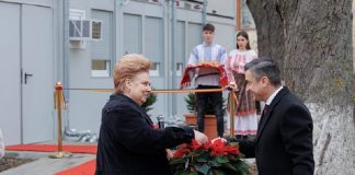 Jaf de 1 milion de euro la Colegiul Pedagogic. Chirica a tăiat panglica, Curtea de Conturi impută banii Mihai Chirica, scoala modulara si director Colegiul Pedagogic Iași