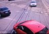 Video! Imagini șocante în intersecția de la Fundație. Șofer-dezastru pe contrasens