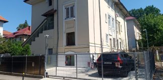 Familie de IT-iști trimisă în judecată: au amenajat ilegal 2 locuri de parcare. Dezvoltatorii care au distrus orașul au imunitate lucrări ilegale familia Tincu-Copou