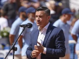 Mii de ieşeni l-au dat în judecată pe Mihai Chirica! De unde a izbucnit scandalul de proporţii! (EXCLUSIV) Mihai Chirica