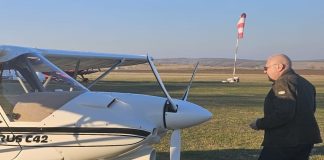 Comisar de poliție din IPJ Iași rănit grav în accidentul aviatic alături de arhitectul Marian Jan avionul și Marian Jan